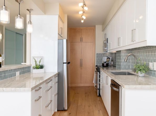 1555 Lakeside Drive 184, Oakland CA 94612