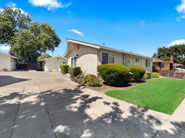 1803 Bucknall Road, Campbell CA 95008