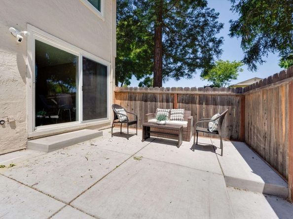 3696 Woodbine Way, Pleasanton CA 94588