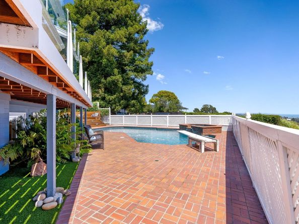 1212 Laurent Street, Santa Cruz CA 95060