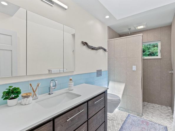1212 Laurent Street, Santa Cruz CA 95060