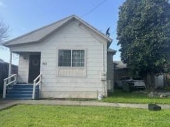 863 N 17th Street