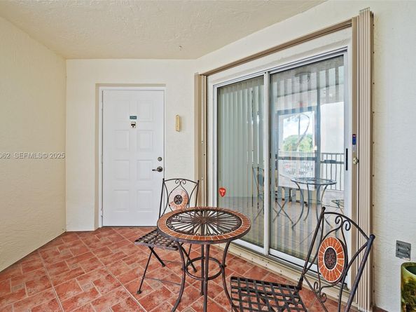 7780 Trent Dr 307, Tamarac FL 33321