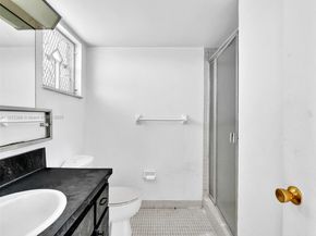 445 NE 195th St 431, Miami FL 33179