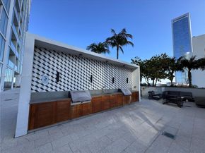 2900 NE 7th Ave 908, Miami FL 33137