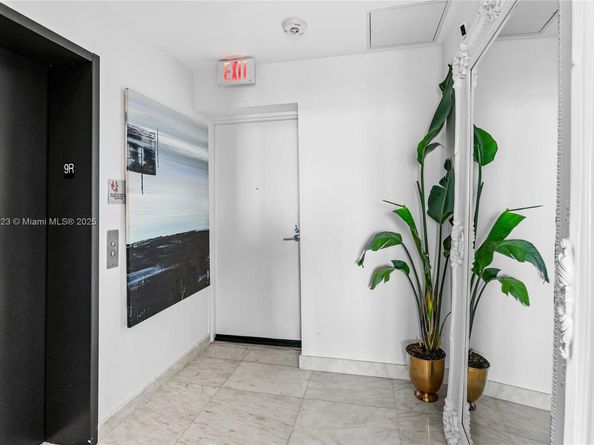 2900 NE 7th Ave 908, Miami FL 33137