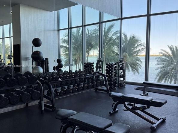 2900 NE 7th Ave 908, Miami FL 33137