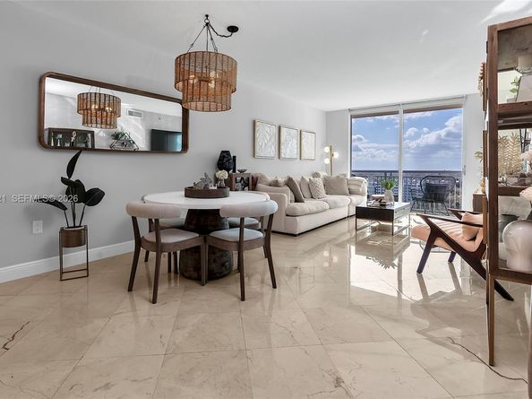 9066 SW 73rd Ct 910, Miami FL 33156