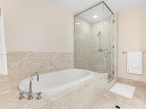 1425 Brickell Ave 54C, Miami FL 33131