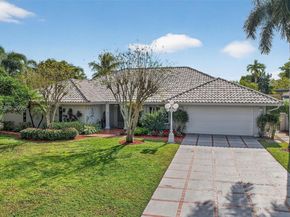 8704 Mahogany Ave, Plantation FL 33324