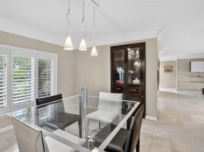 8704 Mahogany Ave, Plantation FL 33324