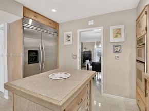 8704 Mahogany Ave, Plantation FL 33324