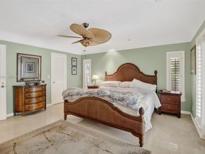 8704 Mahogany Ave, Plantation FL 33324