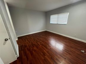 8404 W Sample Rd 131, Coral Springs FL 33065