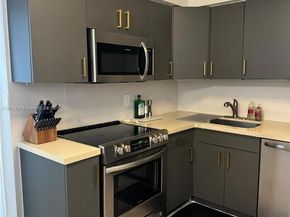 5700 Collins Ave 3C, Miami Beach FL 33140