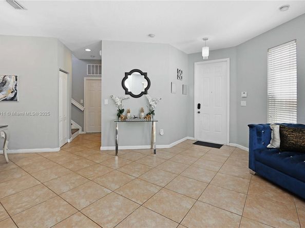 2250 NE 37th Rd, Homestead FL 33033