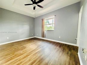 419 SE 32nd Ter, Homestead FL 33033