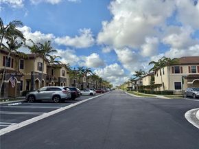 419 SE 32nd Ter, Homestead FL 33033