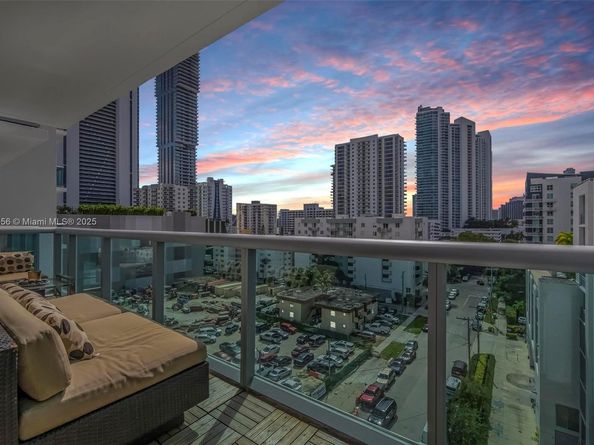 333 NE 24th St 812, Miami FL 33137