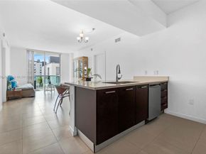 333 NE 24th St 812, Miami FL 33137