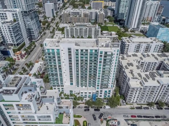 333 NE 24th St 812, Miami FL 33137