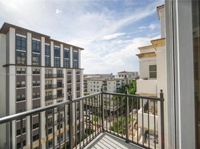 4100 Salzedo St 916, Coral Gables FL 33146