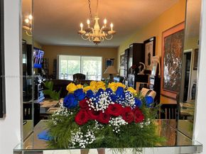 671 S Hollybrook Dr 302, Pembroke Pines FL 33025