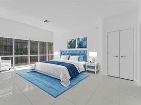 851 NE 1st ave 505, Miami FL 33132