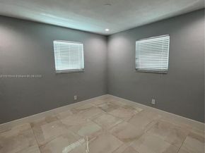 8700 SW 42nd Ter, Miami FL 33165