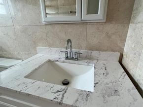 8700 SW 42nd Ter, Miami FL 33165