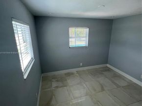 8700 SW 42nd Ter, Miami FL 33165