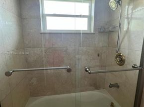 8700 SW 42nd Ter, Miami FL 33165