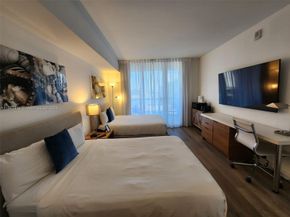 2602 E Hallandale Beach Blvd R805, Hallandale Beach FL 33009