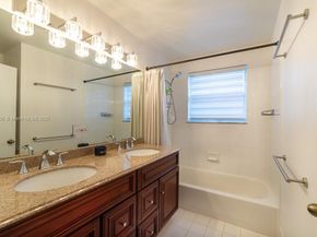 5031 SW 150th Ave, Miramar FL 33027