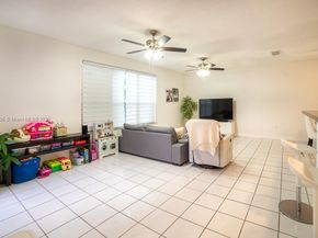 5031 SW 150th Ave, Miramar FL 33027