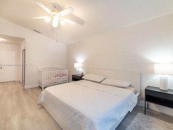 5031 SW 150th Ave, Miramar FL 33027