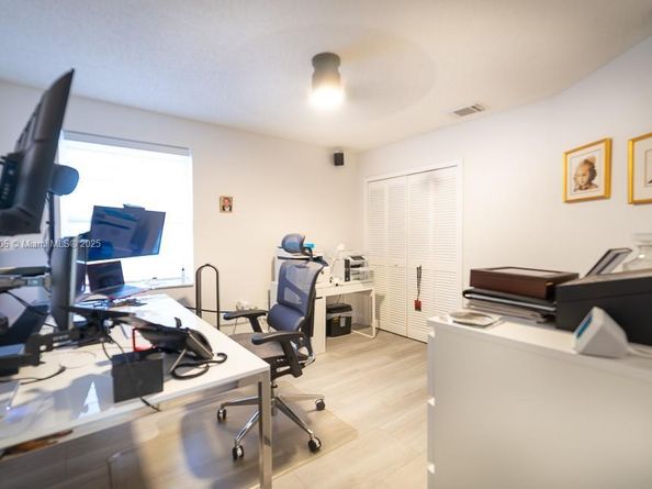 5031 SW 150th Ave, Miramar FL 33027