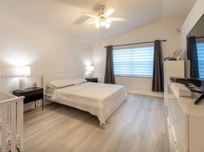5031 SW 150th Ave, Miramar FL 33027