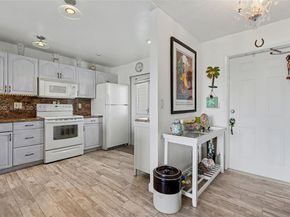 700 NE 14th Ave 501, Hallandale Beach FL 33009