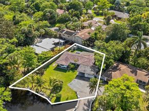 200 NW 33rd St, Oakland Park FL 33309