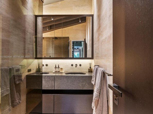 3522 William Ave, Miami FL 33133