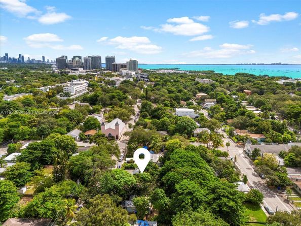 3522 William Ave, Miami FL 33133