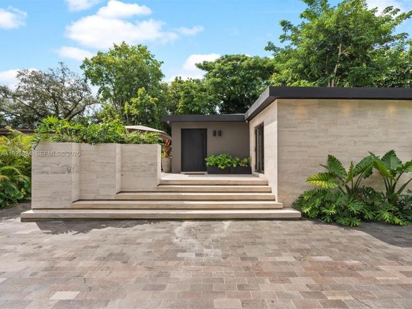 3522 William Ave, Miami FL 33133