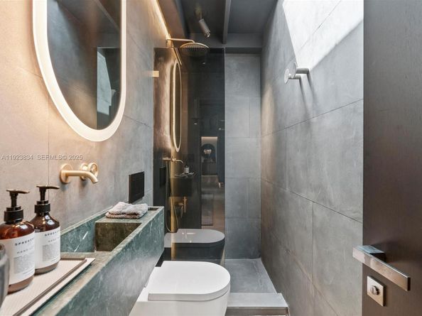 3522 William Ave, Miami FL 33133