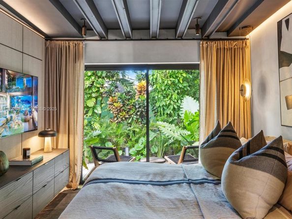 3522 William Ave, Miami FL 33133