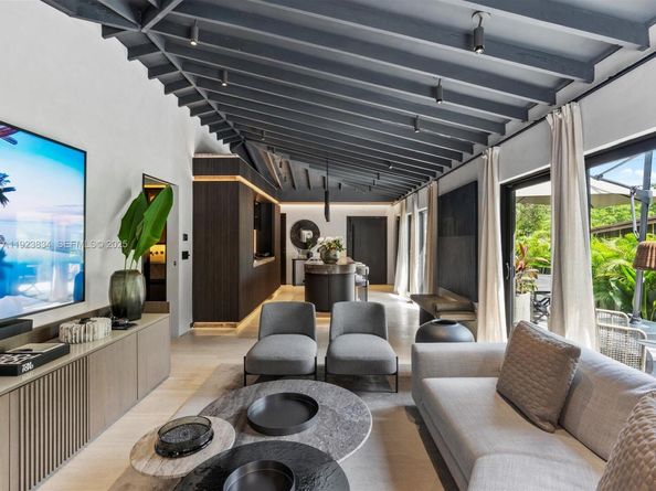 3522 William Ave, Miami FL 33133