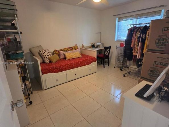 620 NE 12th Ave 101, Hallandale Beach FL 33009