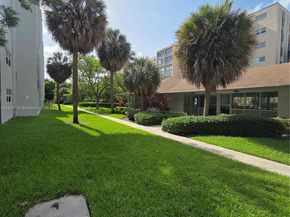 620 NE 12th Ave 101, Hallandale Beach FL 33009