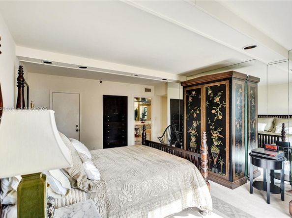 19667 Turnberry Way 7B, Aventura FL 33180