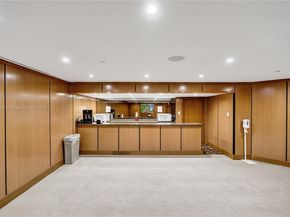 19667 Turnberry Way 7B, Aventura FL 33180